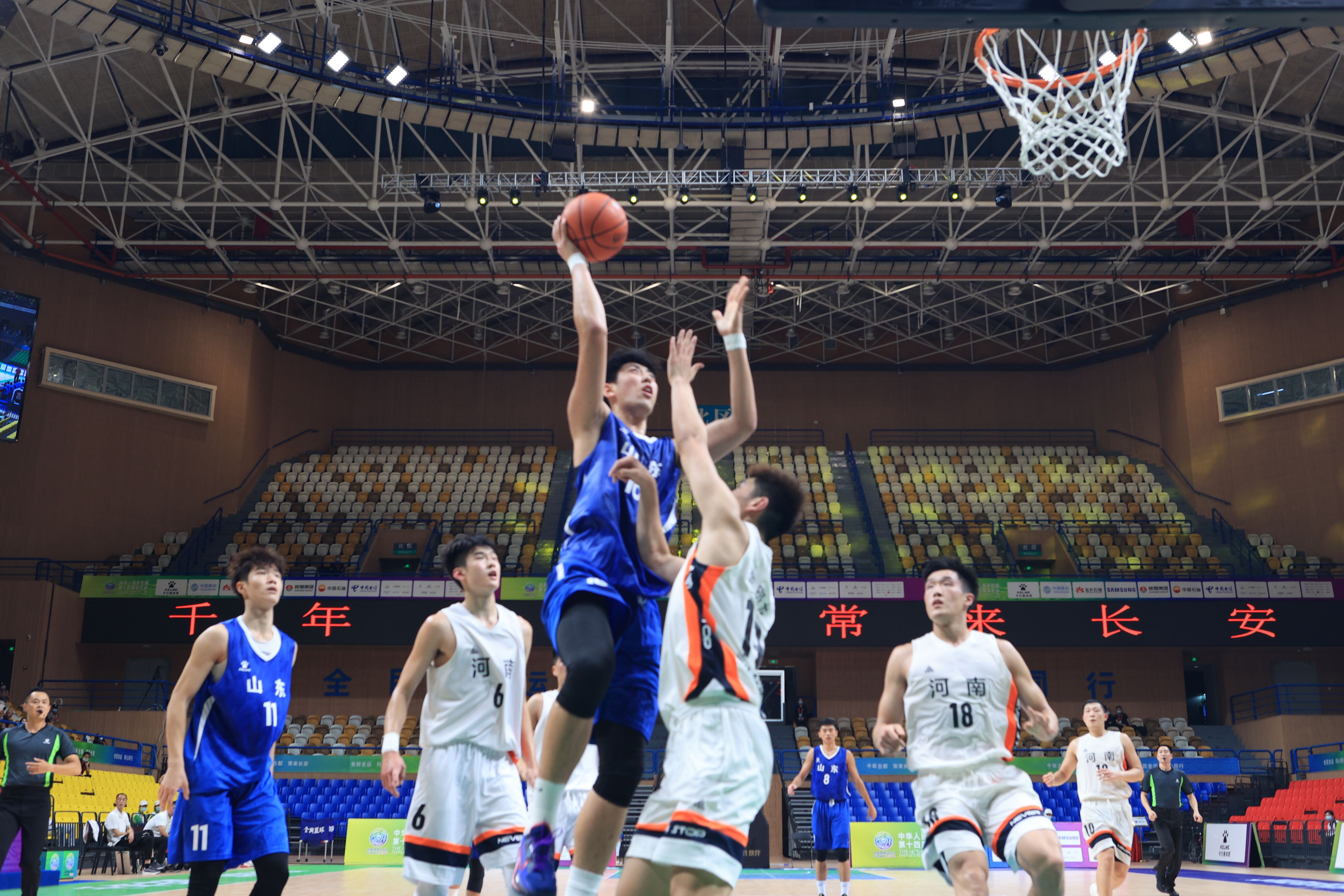 联赛的新机 联赛的新机